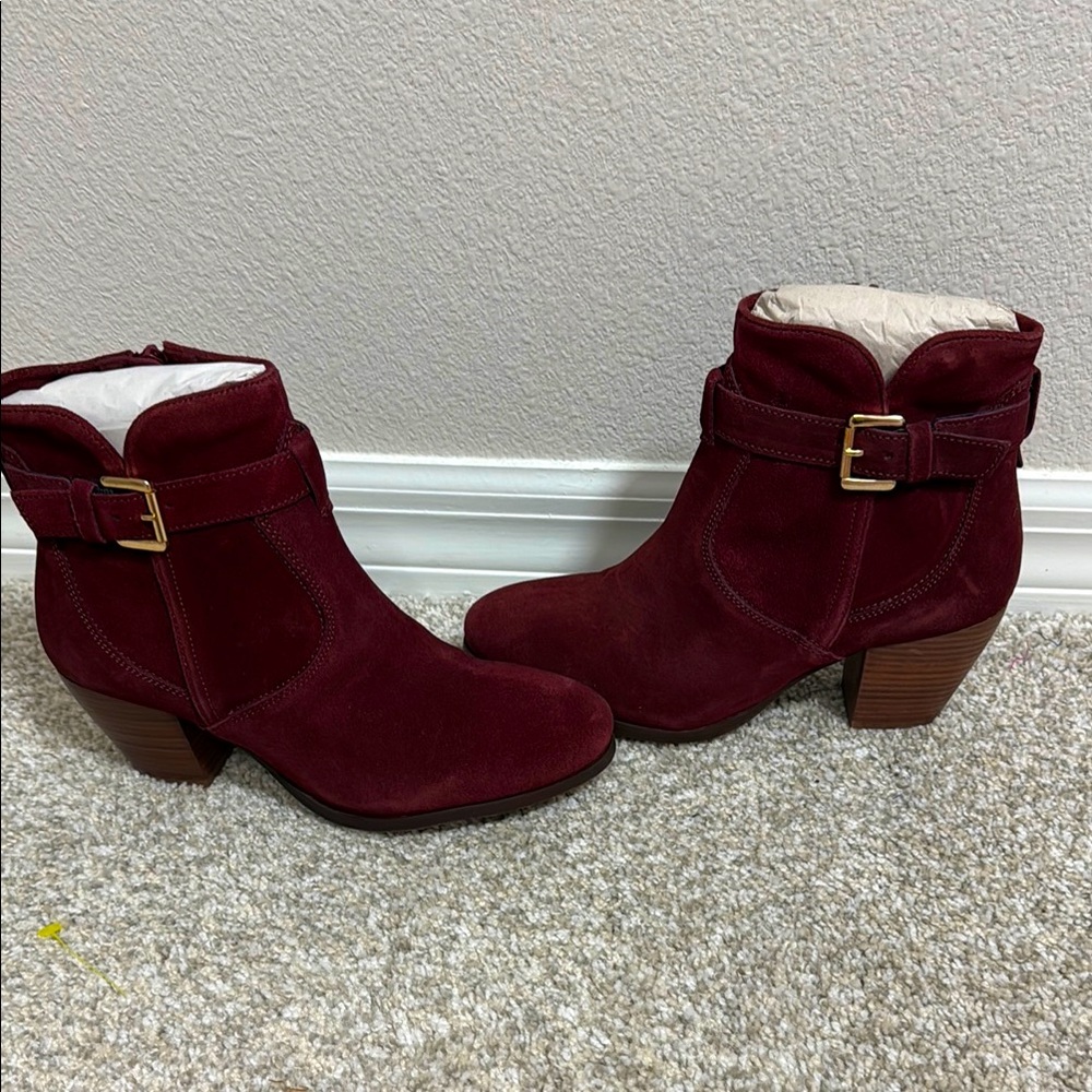 Diba Suede Sleek Ankle Bootie in Burgundy - Picture 1 of 8